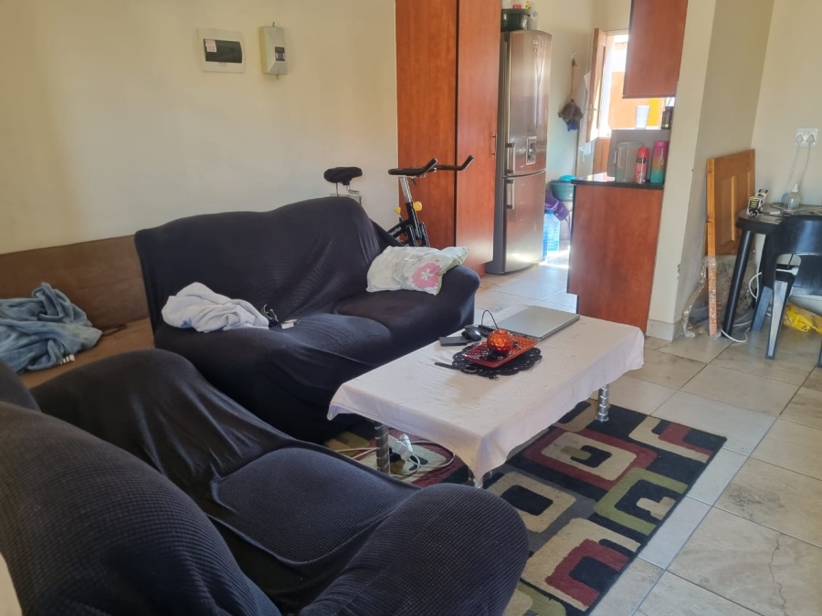 2 Bedroom Property for Sale in Waterval East North West